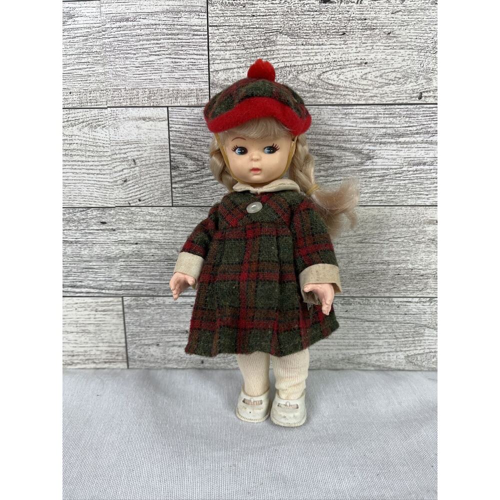 BILLIE DOLL Playmates Tiara - Ginny type 1979 - 1981 Cutest French Outfit